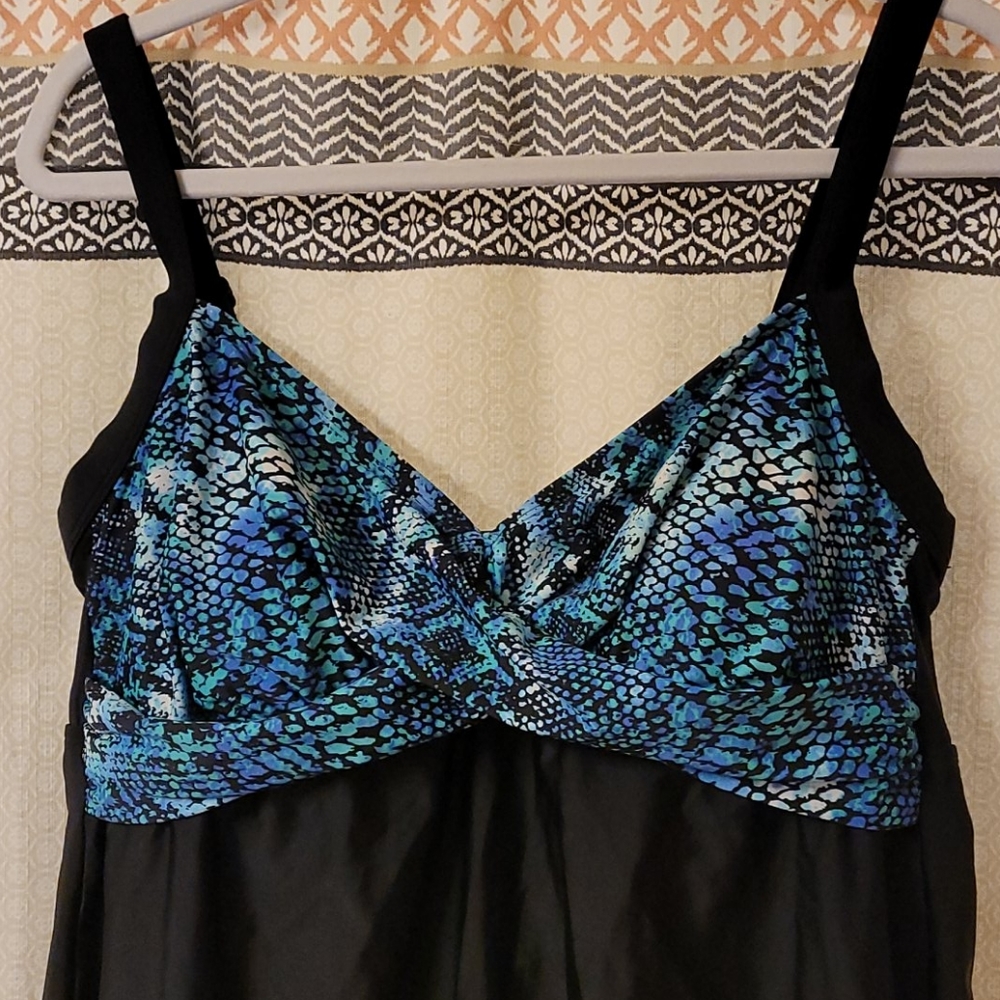 Delta Burke swimdress, size 16w